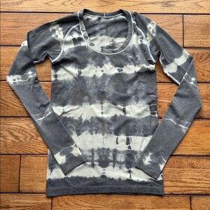 Lululemon Swiftly Tech Long Sleeve 1.0 Original Tie Dye Scoop Neck Workout Top 6